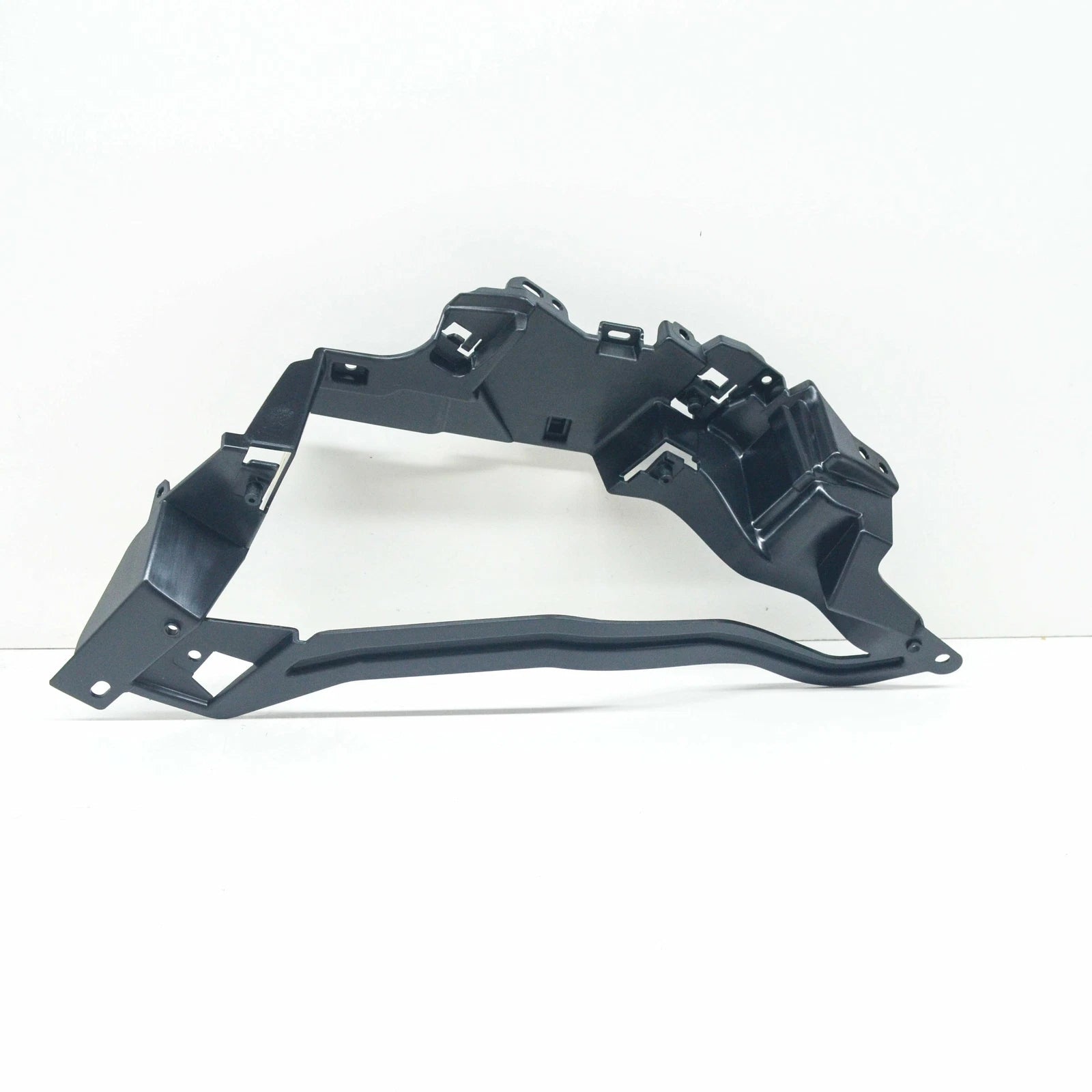 NEW BMW X5 G05 M REAR EXHAUST LEFT TAILPIPE TRIM BRACKET 51128089901 ORIGINAL