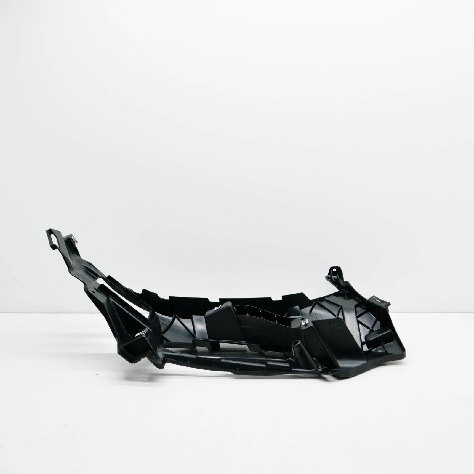 NEW BMW X3 G01 FRONT BUMPER LEFT FOG LAMP BRACKET 51118064595 ORIGINAL