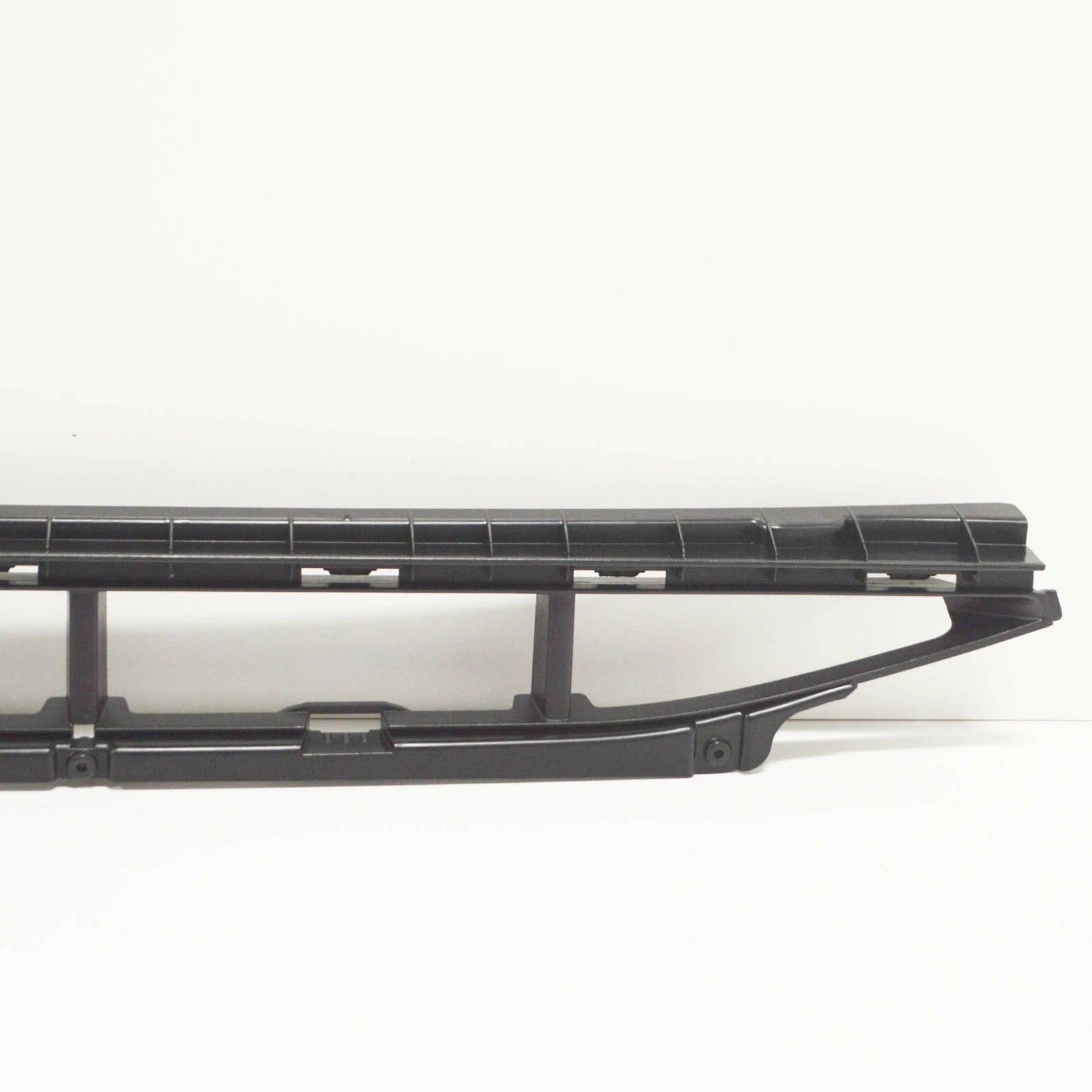 NEW AUDI Q5 8R FRONT BUMPER LOWER AIR GUIDE GRILLE 8R0807647C