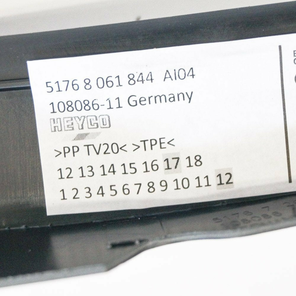 new bmw 3 f80 sealing side panel right 51768061844 8061844 original