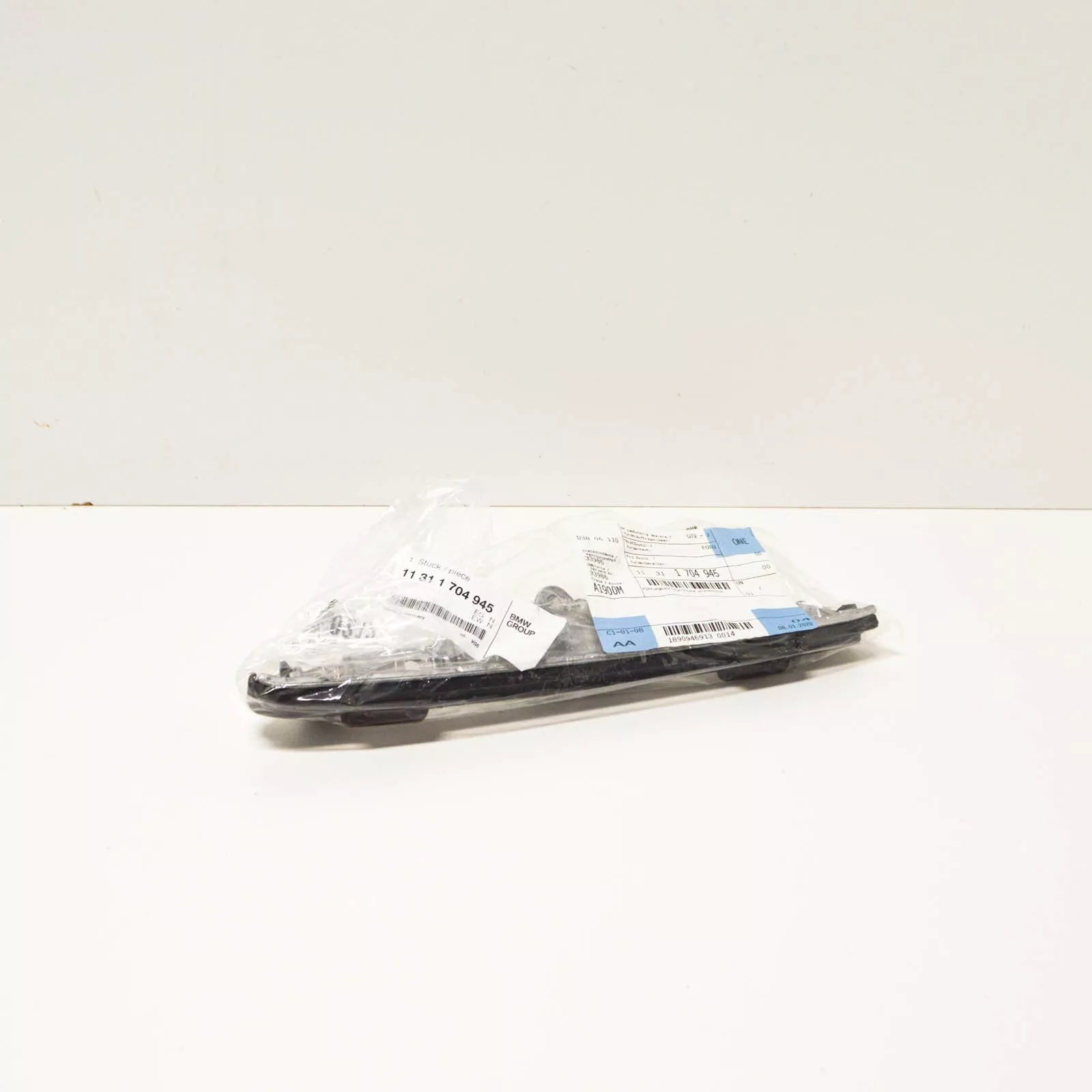 NEW BMW E31 E38 E39 COUPE SEDAN TIMING CHAIN GUIDE RAIL 1704945 11311704945