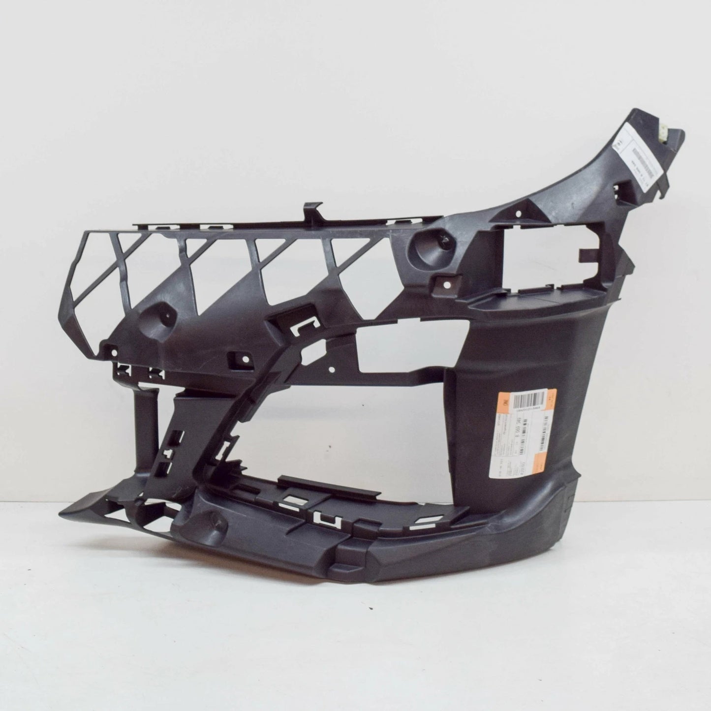 NEW BMW 3 G20 FRONT LEFT BUMPER BRACKET 51118069349 8069349 2019 ORIGINAL