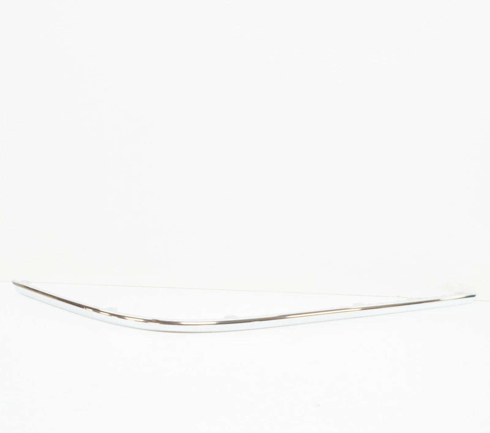 NEW VW PASSAT B6 REAR BUMPER RIGHT SIDE MOULDING TRIM 3C5807460A 2ZZ