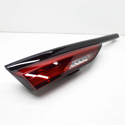 NEW BMW 2 GRAN COUPE F44 REAR LEFT TRUNK LED INNER LIGHT LHD 63217465469