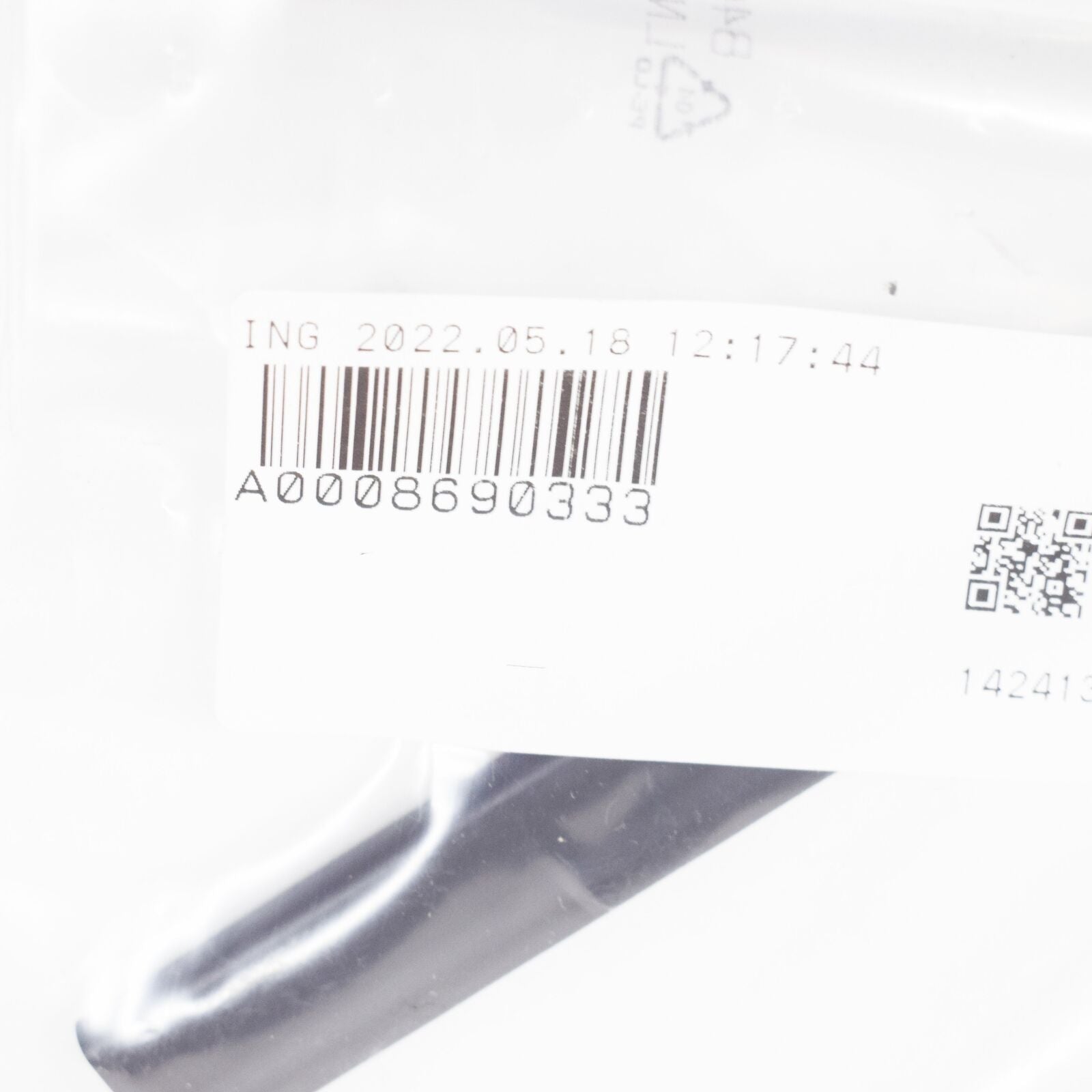 NEW MERCEDES-BENZ VITO W639 FRONT WINDSHIELD WIPER ARM CLAMP A0008690333