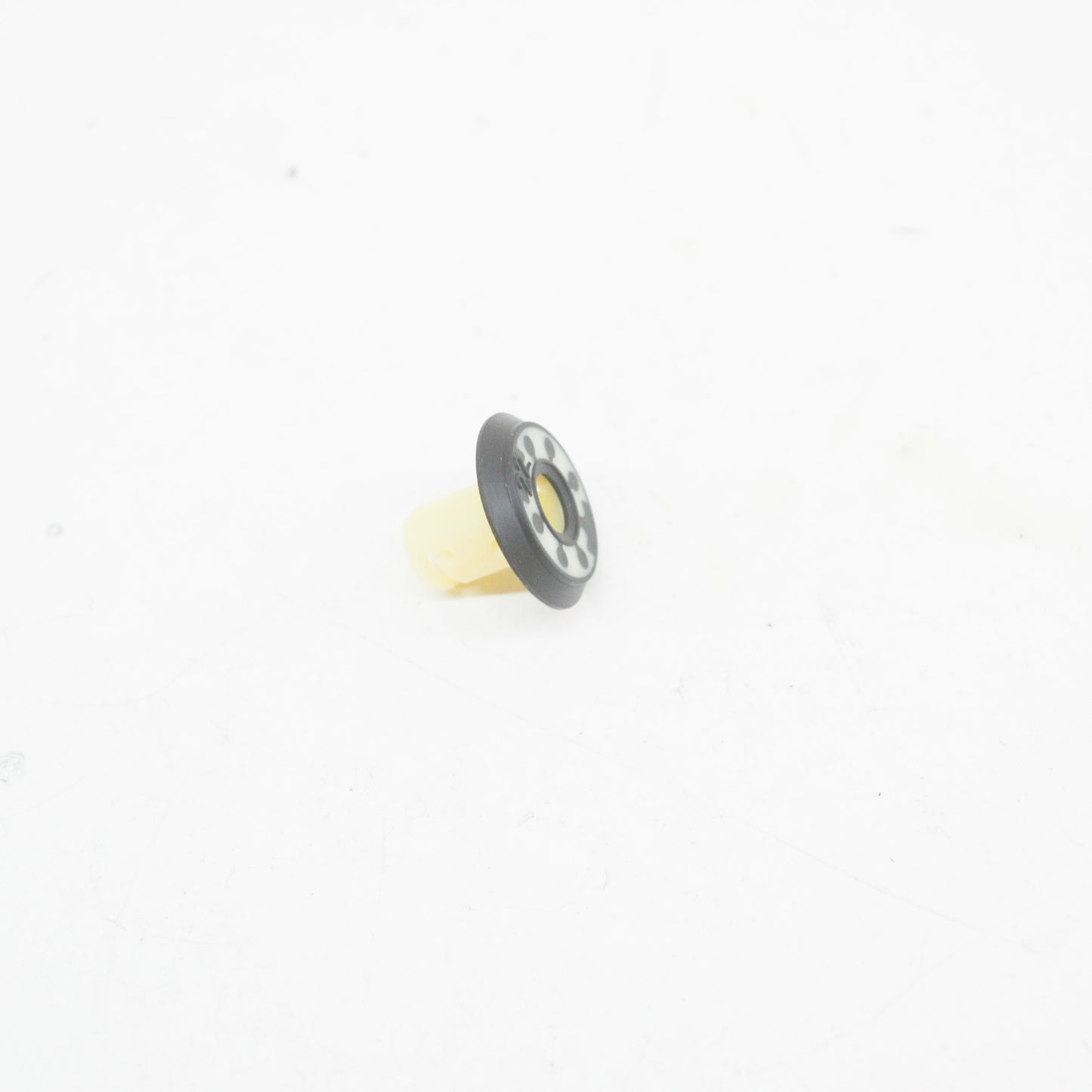 new ford fiesta mk7 rear lamp retainer 1712913 w715751-s300 original