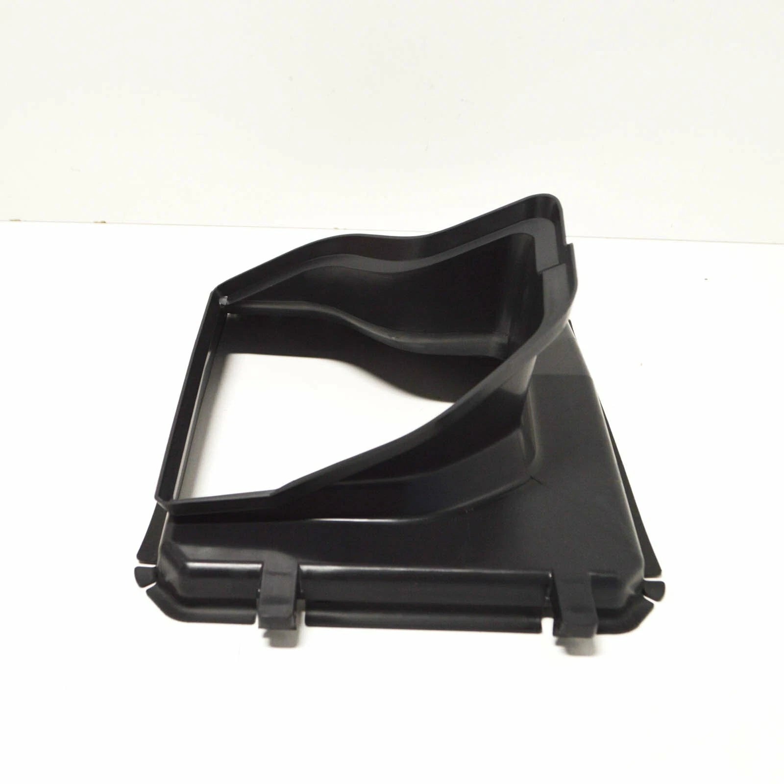 NEW BMW X5 G05 M RIGHT RADIATOR AIR INTAKE DUCT 51748069276 ORIGINAL