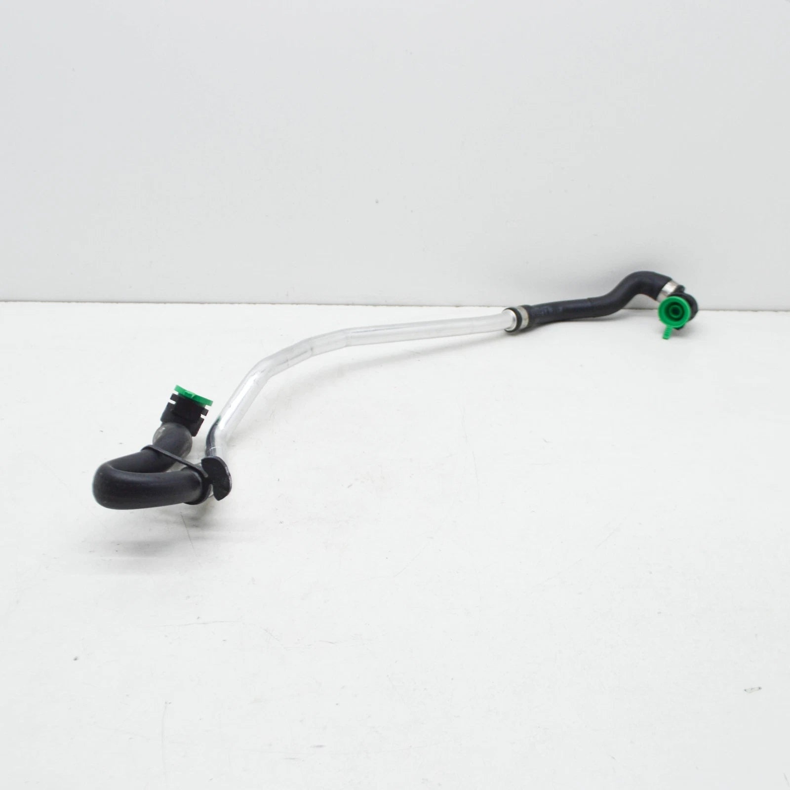 NEW BMW 3 F30 RADIATOR COOLANT HOSE 17127627106 7627106 ORIGINAL
