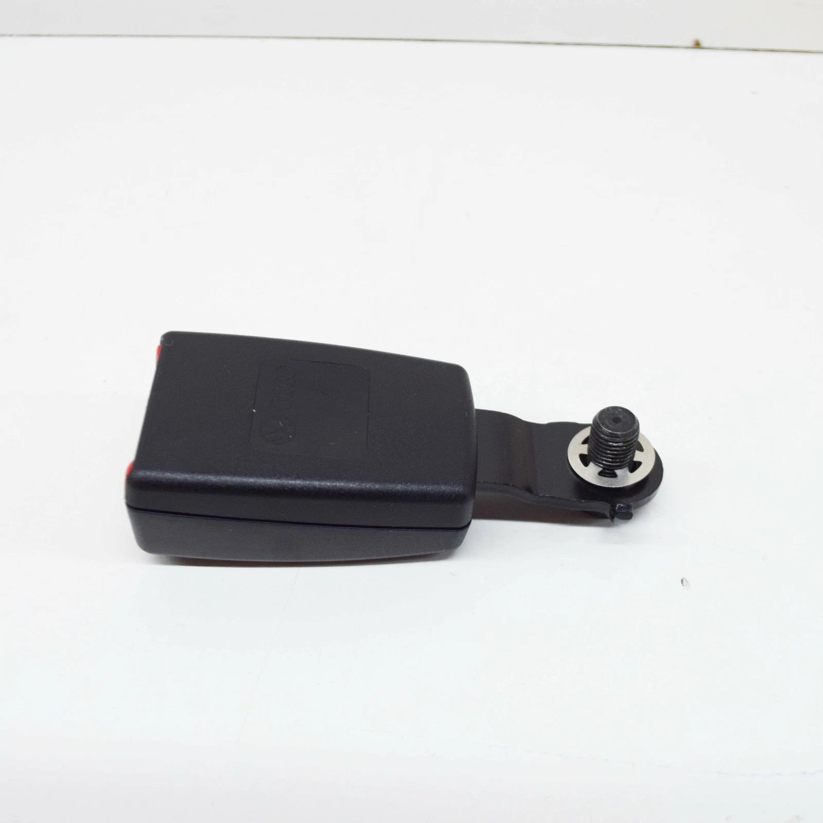 NEW AUDI Q7 4L REAR RIGHT OUTER SAFETY BELT LATCH 4L0857740J01C