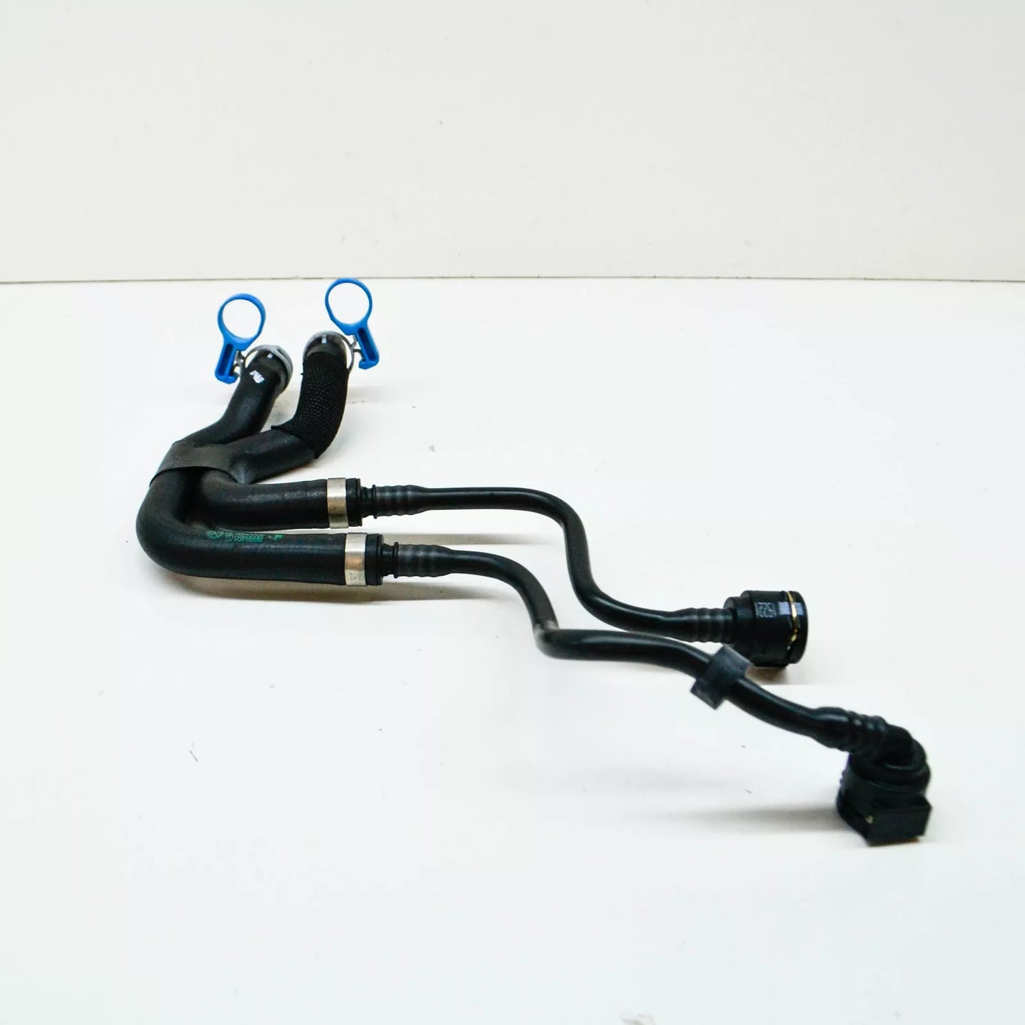 NEW BMW 2 ACTIVE TOURER F45 OIL HEAT EXCHANGER HOSE 17128658491 ORIGINAL