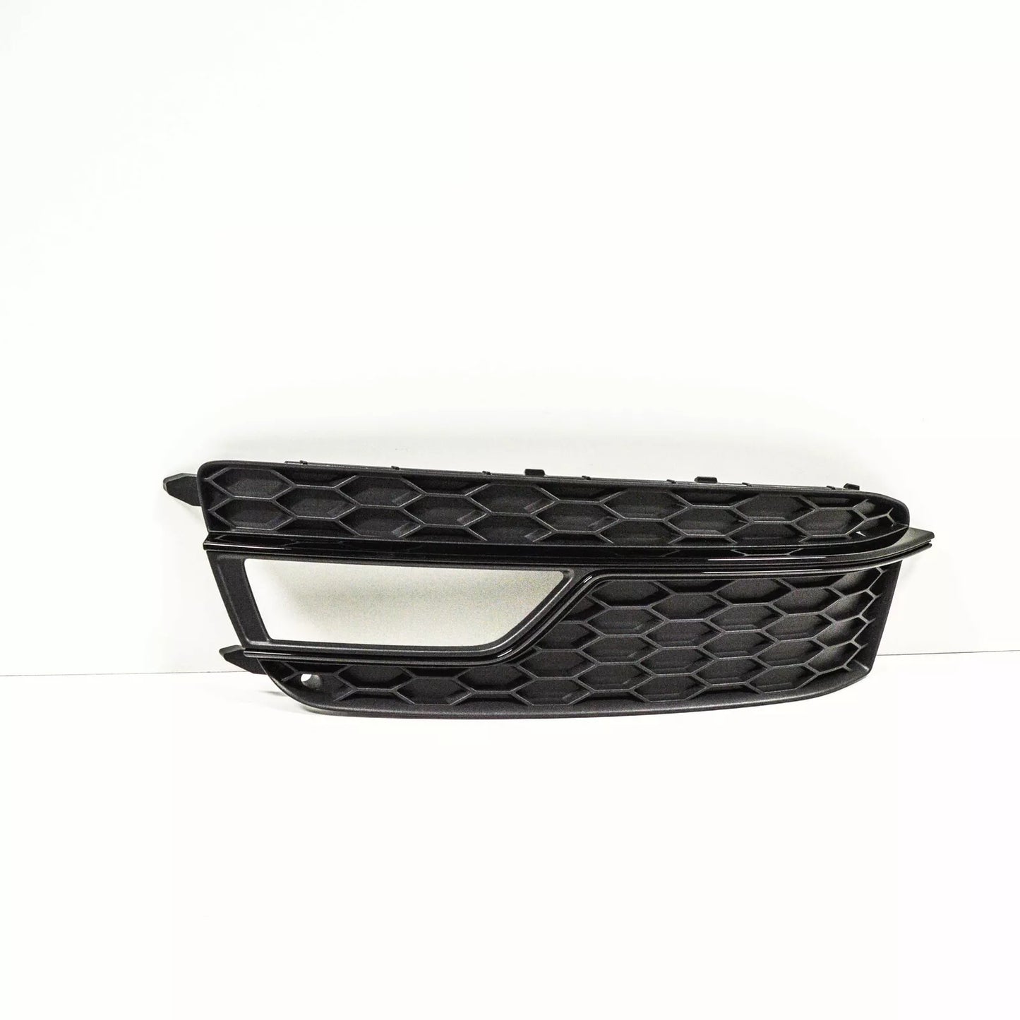 NEW AUDI A5 8T LEFT FOG LIGHT GRILLE 8T0807681K01C 2014