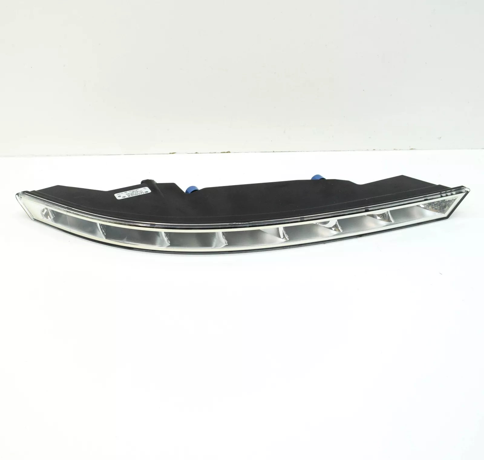 NEW MERCEDES-BENZ CLS C218 FRONT RIGHT DRL LIGHT A218820025664