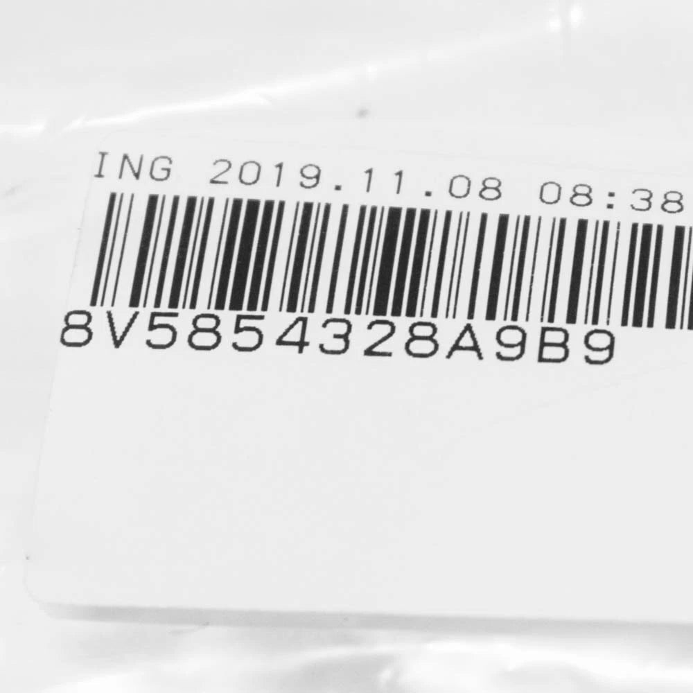 NEW AUDI A3 8V FRONT WINDSCREEN RIGHT DEFLECTOR STRIP 8V5854328A9B9 ORIGINAL