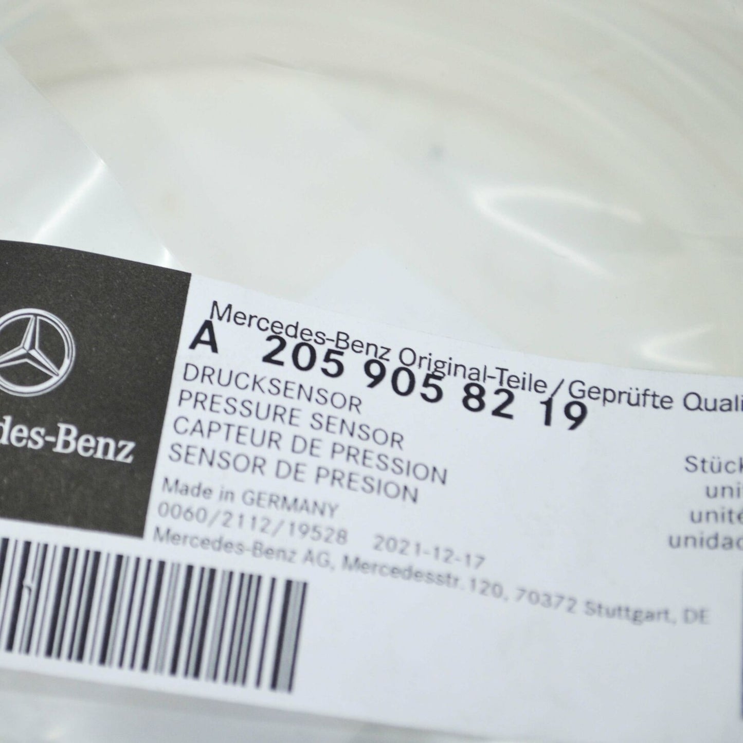 NEW MB C W205 FRONT BUMPER IMPACT PEDESTRIAN CRASH SENSOR A2059058219 ORIGINAL