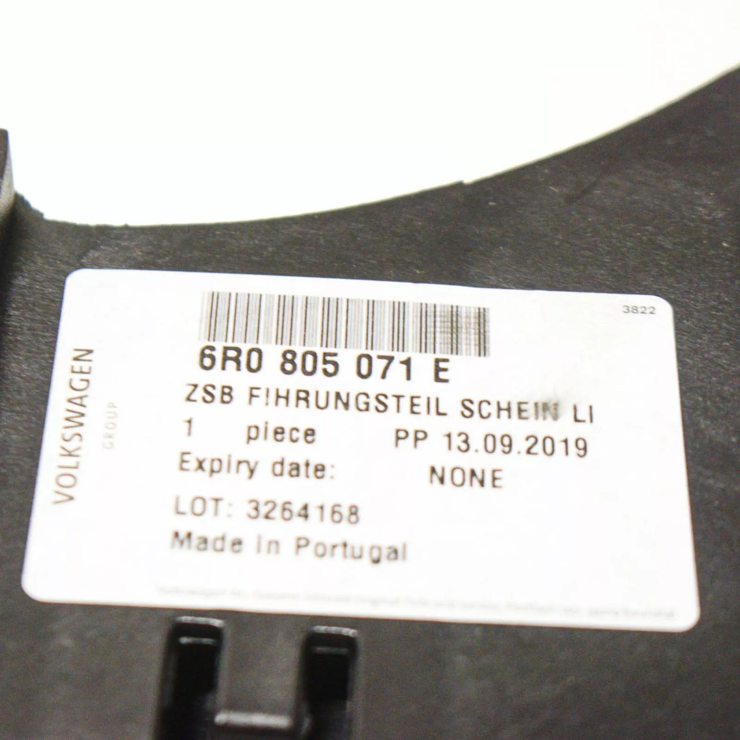 NEW VW POLO 6R HEADLIGHT MOUNTING BRACKET 6R0805071E