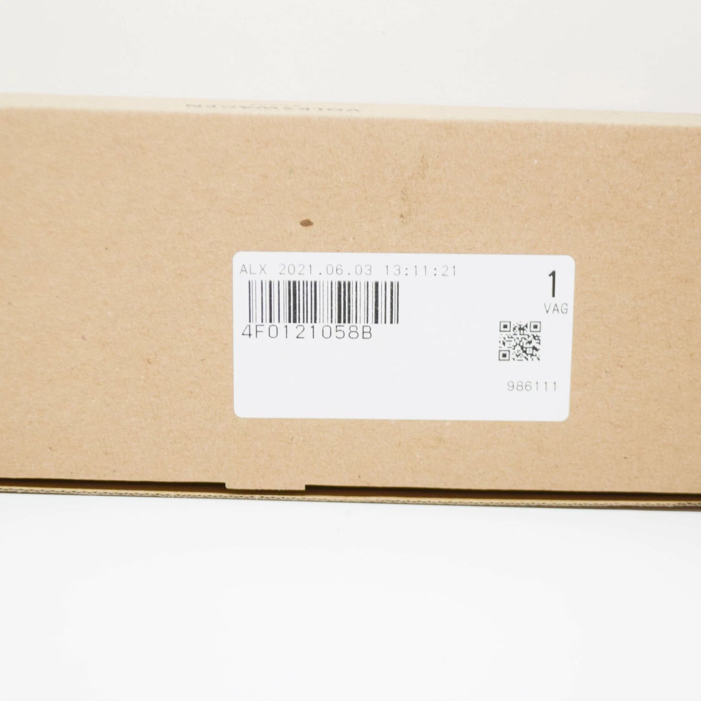 NEW AUDI A6 RS6 C6 COOLANT HOSES 4F0121058B 2008 ORIGINAL