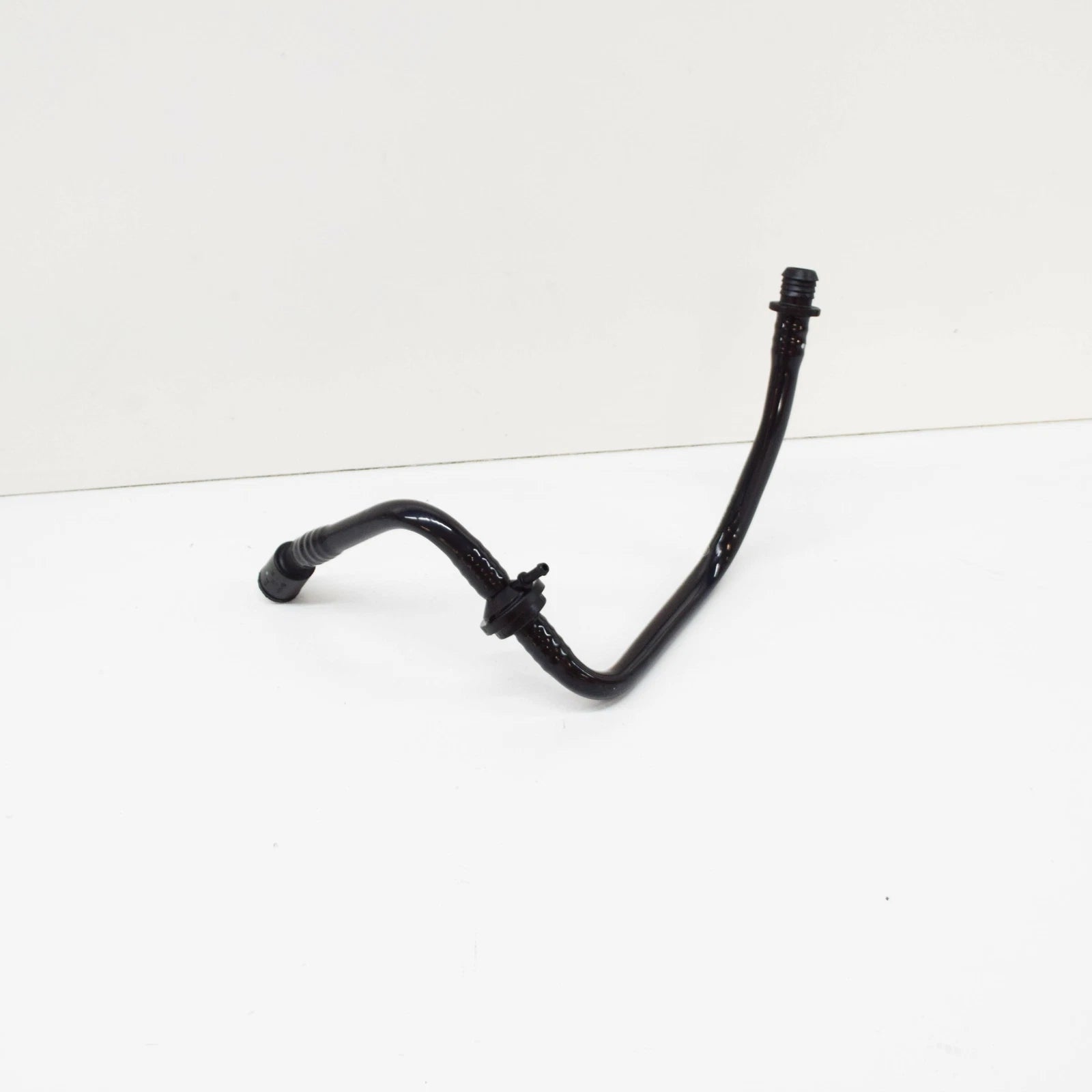 NEW VW TRANSPORTER T5 BRAKE SERVO VACUUM PIPE LHD 7H1611931M