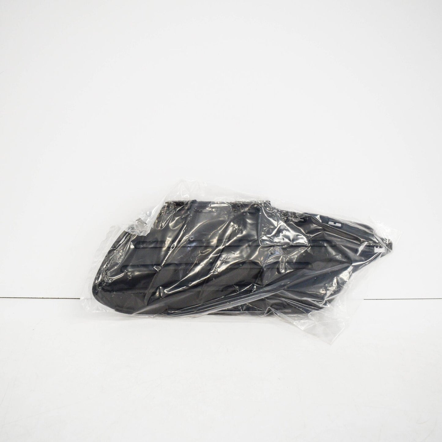 NEW MERCEDES-BENZ E C207 FRONT BUMPER LEFT SIDE GRILLE A2078852423 AMG ORIGINAL