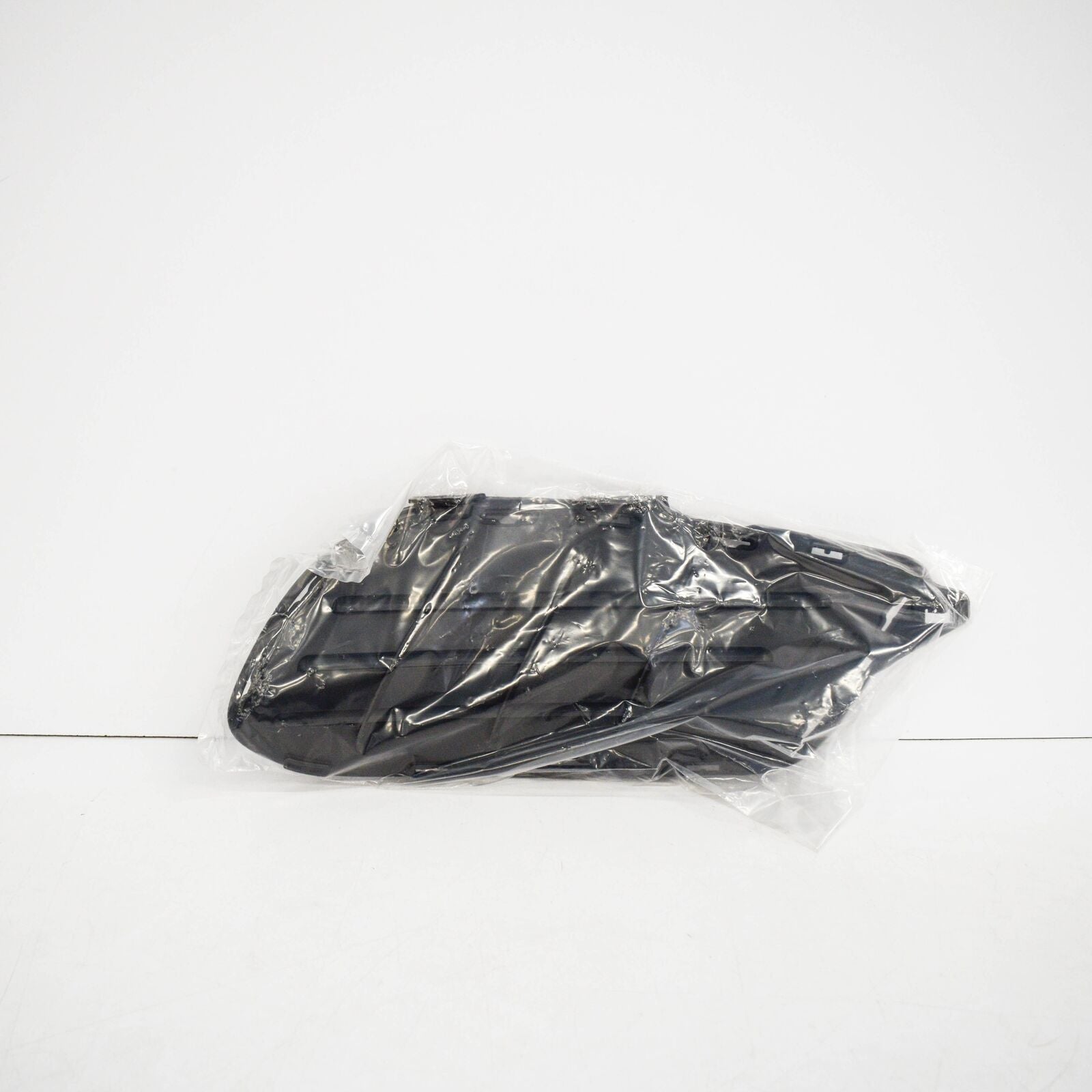 NEW MERCEDES-BENZ E C207 FRONT BUMPER LEFT SIDE GRILLE A2078852423 AMG ORIGINAL