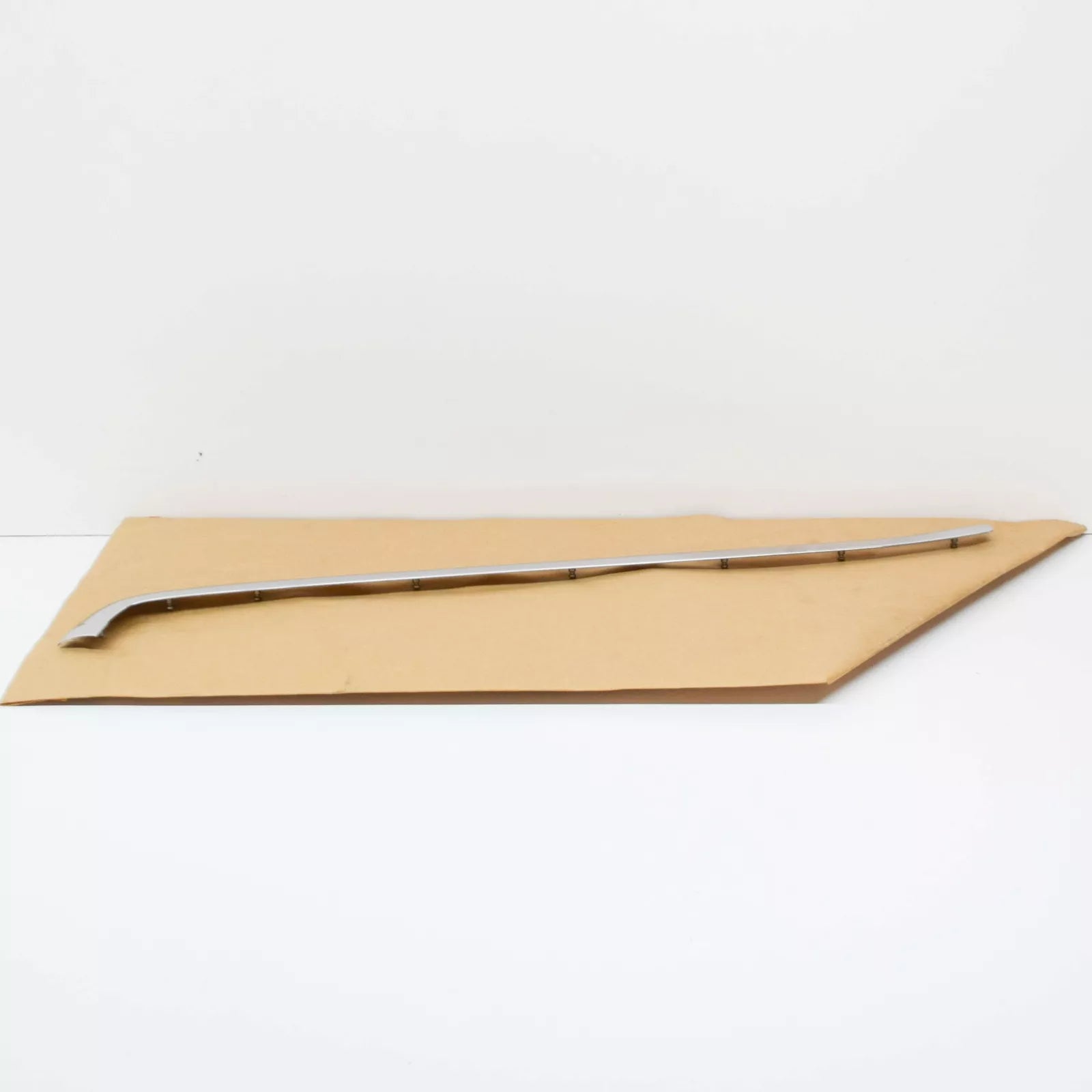 NEW MERCEDES-BENZ E W124 REAR LEFT BUMPER PANELLING TRIM A1248802136 ORIGINAL