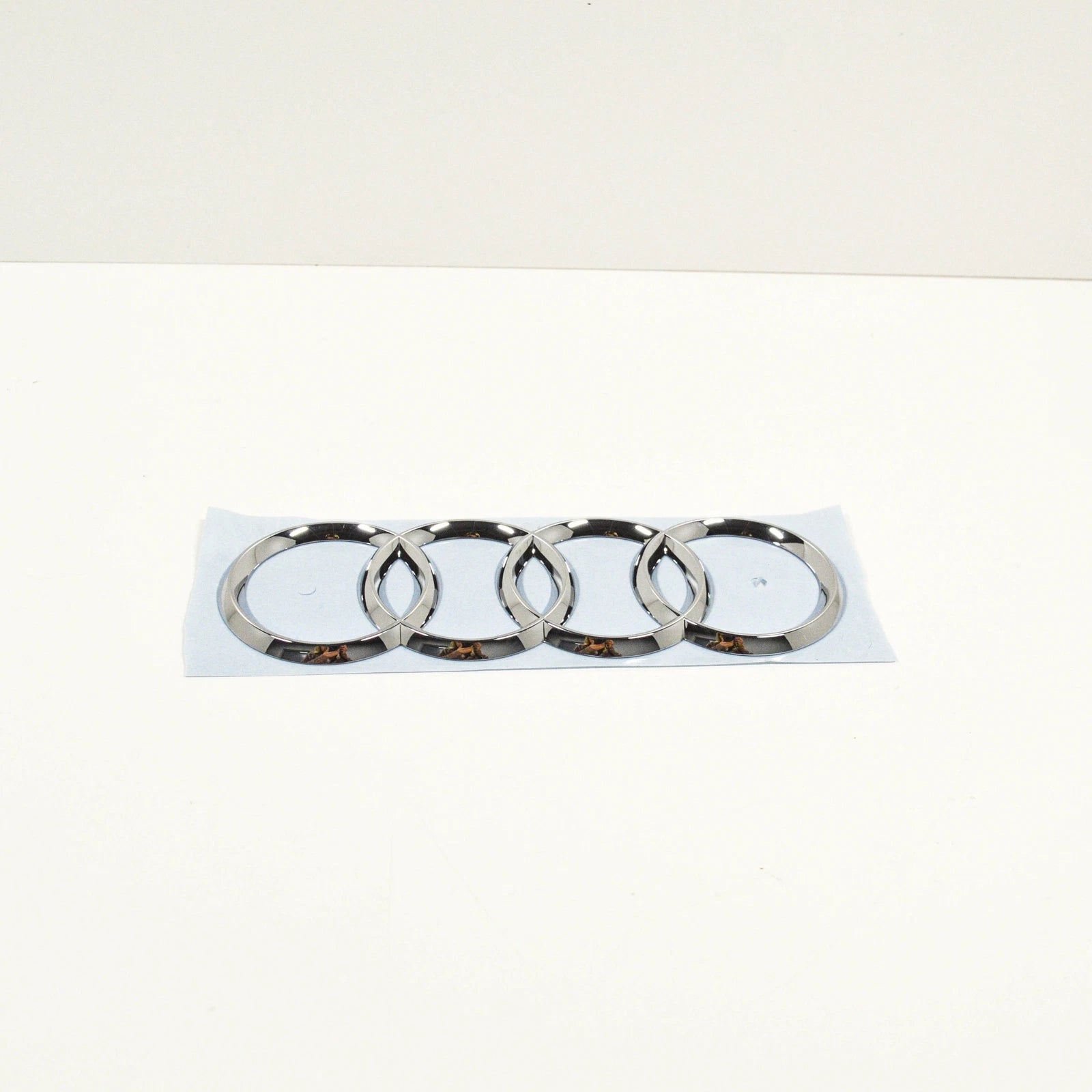 NEW AUDI R8 MK1 42 CHROME EMBLEM FRONT 420853605A2ZZ ORIGINAL