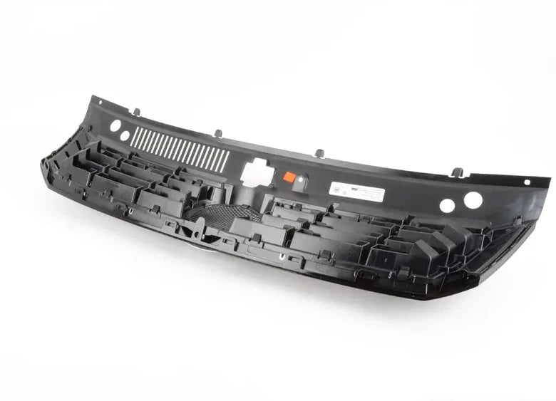 NEW VOLKSWAGEN PASSAT B7 FRONT RADIATOR GRILLE 561853651BOQE ORIGINAL