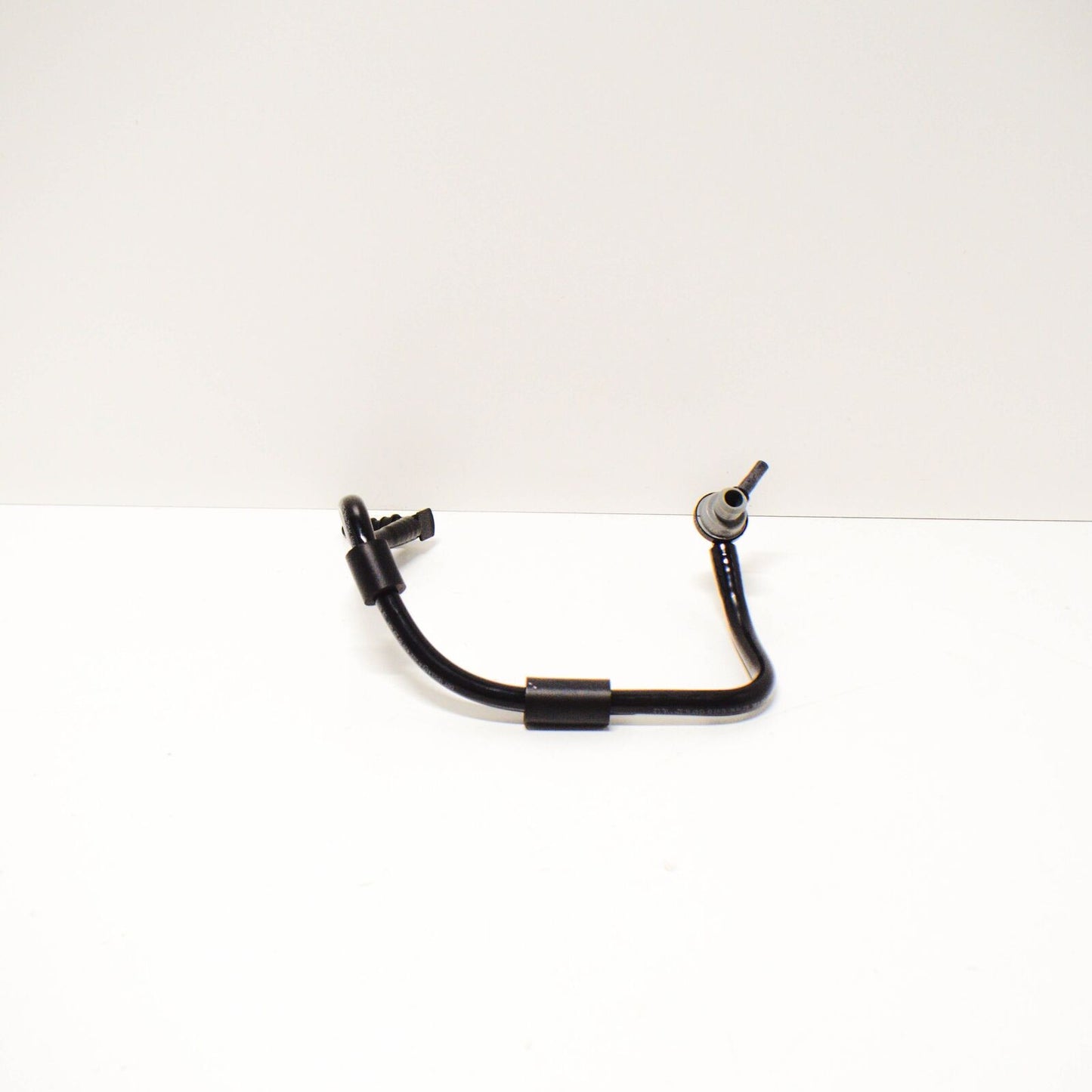 NEW MERCEDES BENZ S W222 BRAKE BOOSTER VAACUM PIPE LHD A2224300529 ORIGINAL