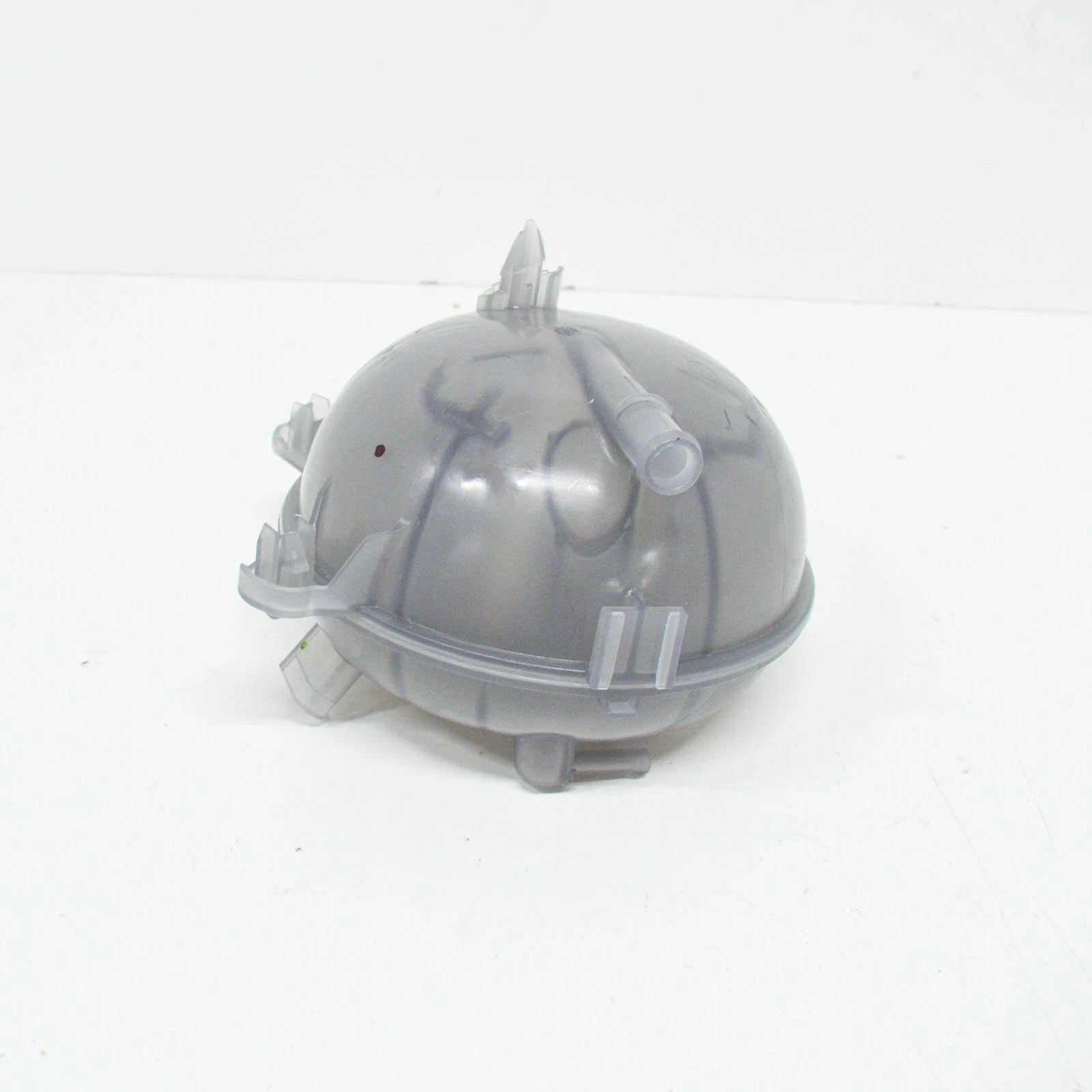 NEW VOLKSWAGEN JETTA MK7 A7 ENGINE COOLANT TANK 5QM121407C