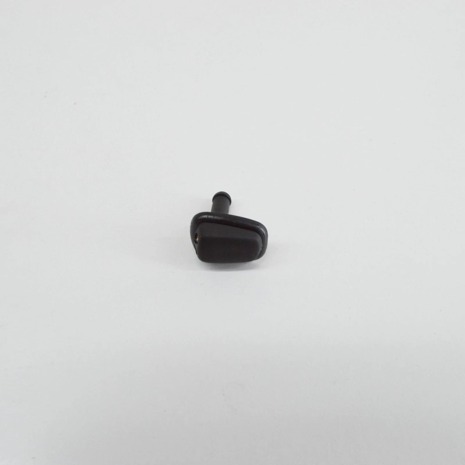 NEW BMW 5 E28 WINDSHIELD WASHER NOZZLE 61661373401 1373401 1986 ORIGINAL