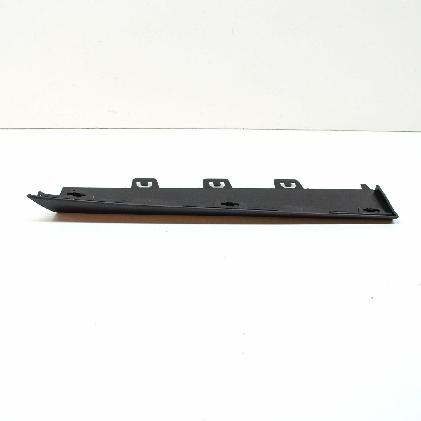 NEW MERCEDES-BENZ E W213 REAR BUMPER RIGHT SIDE BOTTOM TRIM A2138852801 ORIGINAL