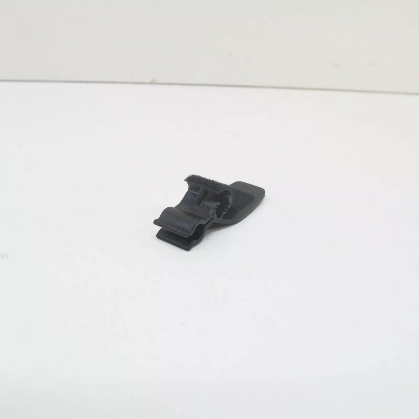 NEW VW TOUAREG 7P LUGGAGE COVER BLIND REPAIR SET 7P689877345W ORIGINAL