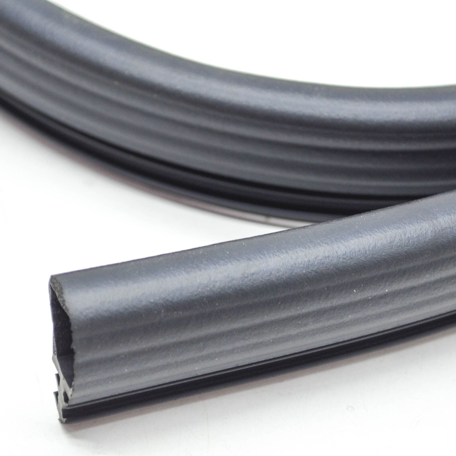 NEW MERCEDES-BENZ C W205 LEFT ENGINE HOOD SEAL A2058870000 ORIGINAL