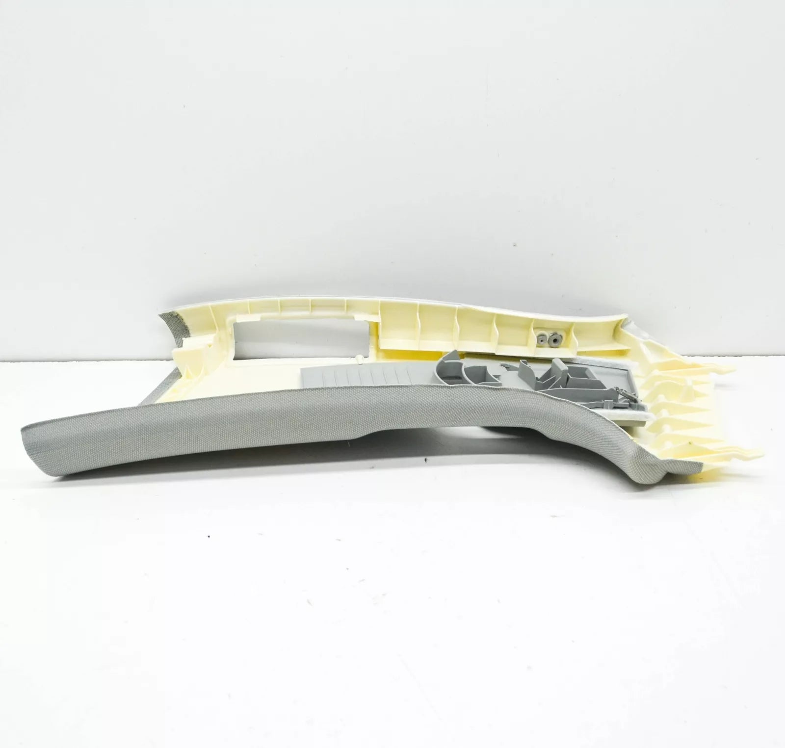 NEW AUDI A6 AVANT C7 RIGHT UPPER B PILLAR TRIM 4G0867244AHF6