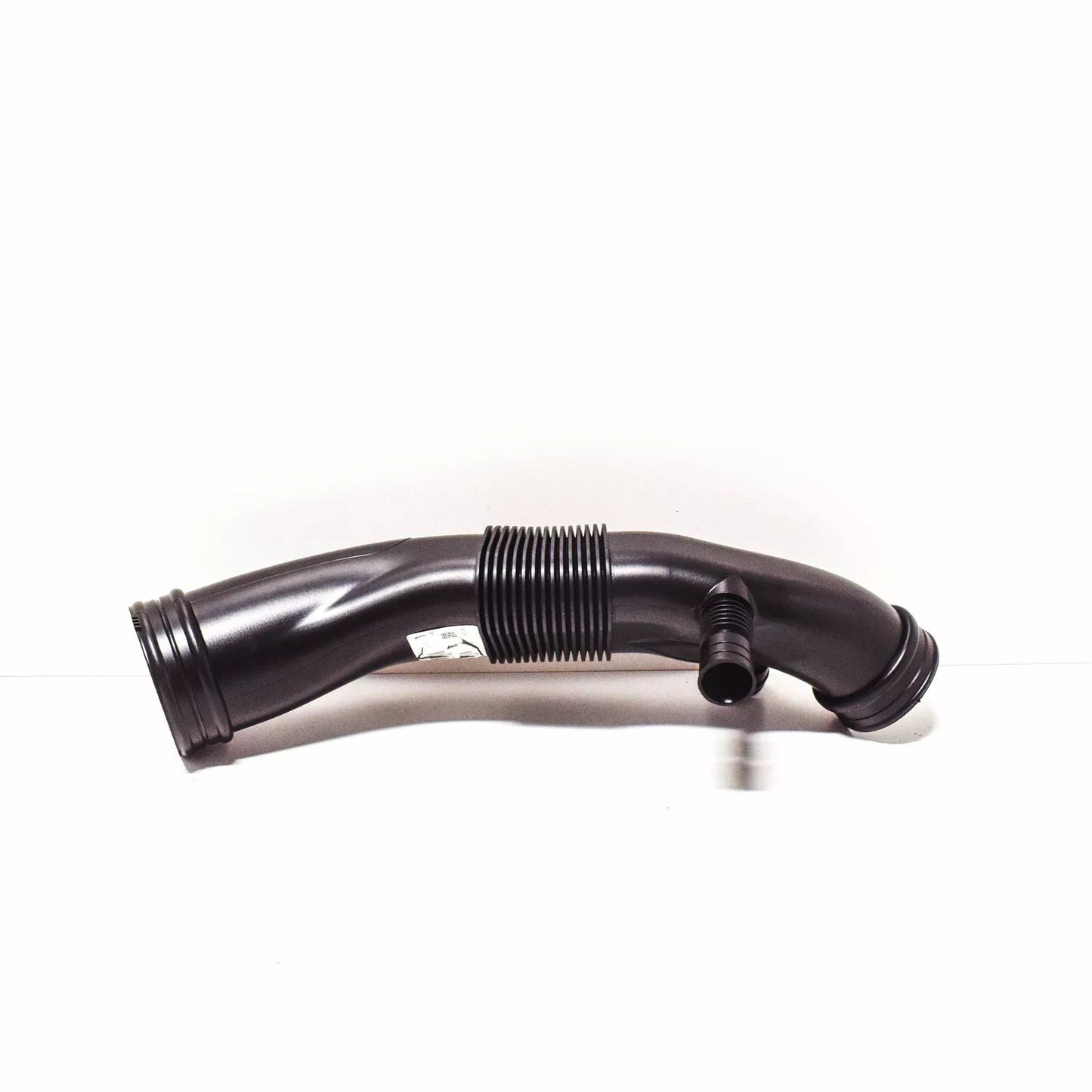 NEW AUDI A4 B6 SUCTION INTAKE PIPE HOSE 06B129627AB ORIGINAL