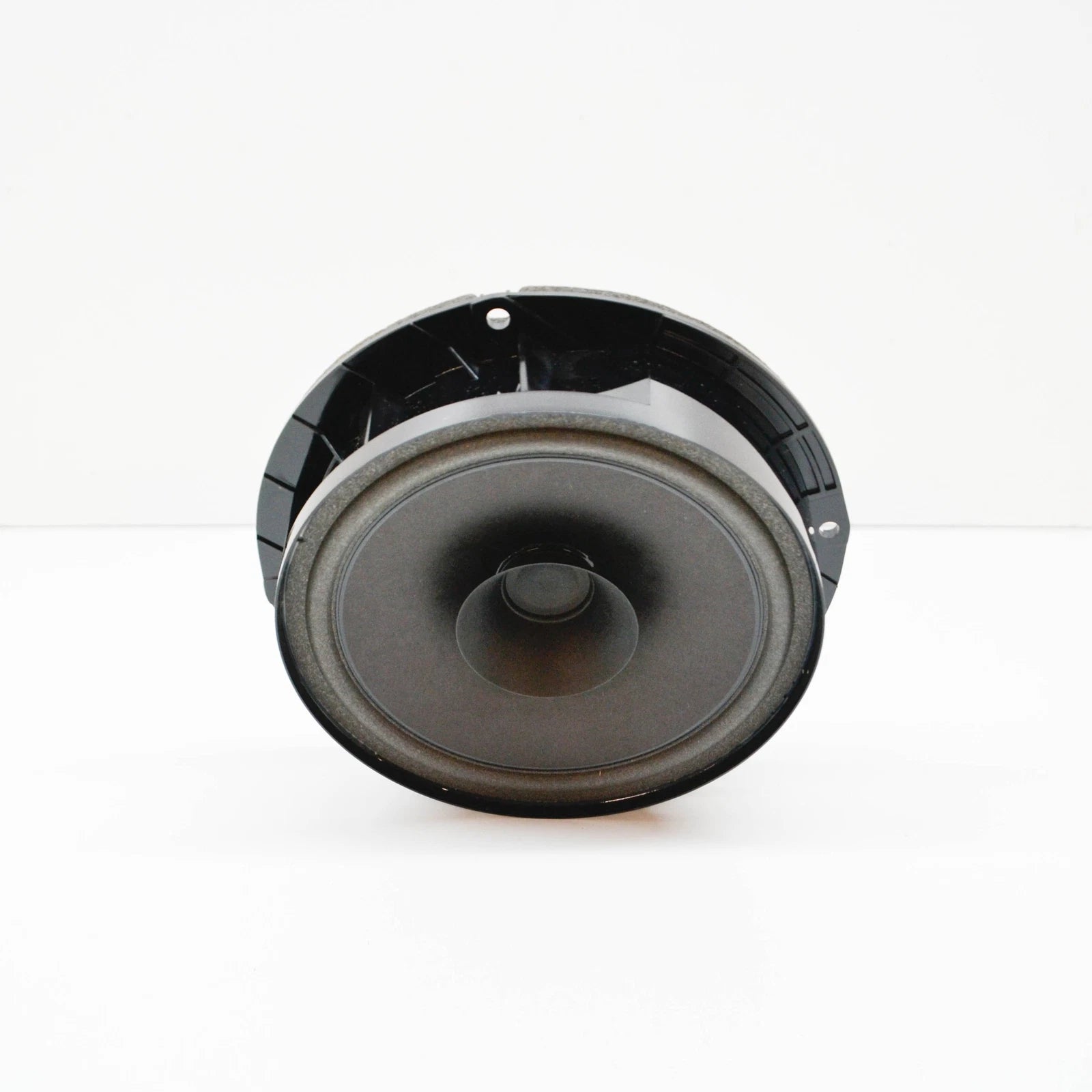 NEW VOLKSWAGEN JETTA MK6 REAR DOOR SPEAKER 5C6035710A