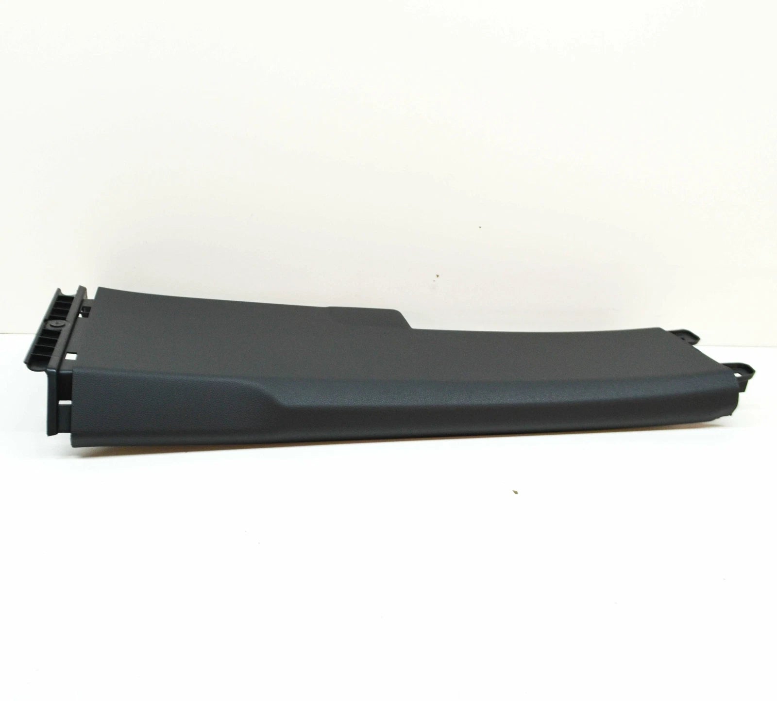 NEW VW TIGUAN AD MK2 INTERIOR RIGHT B PILLAR TRIM LOWER 5NA867292B82V