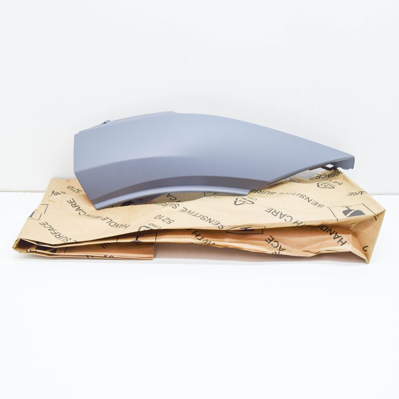 NEW AUDI E-TRON GE FRONT RIGHT BUMPER SPOILER 4KE807062AGRU ORIGINAL