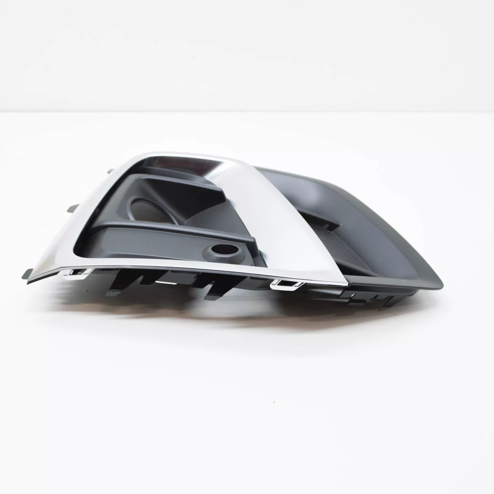 NEW AUDI Q5 FY FRONT RIGHT GRILLE 80A807680AGCOX 80A807680AG COX ORIGINAL