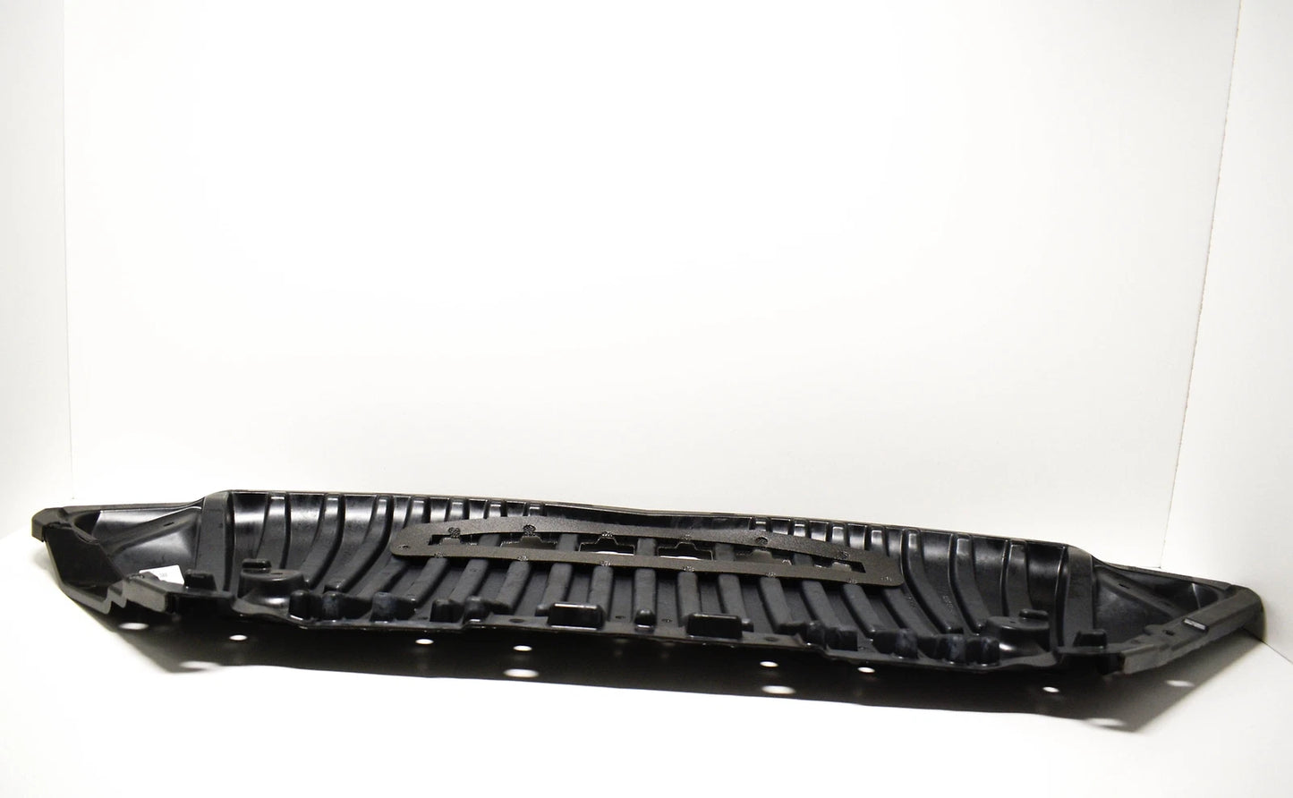 NEW MERCEDES-BENZ E-CLASS COUPE C207 ENGINE BOTTOM COVER A2075201023 ORIGINAL