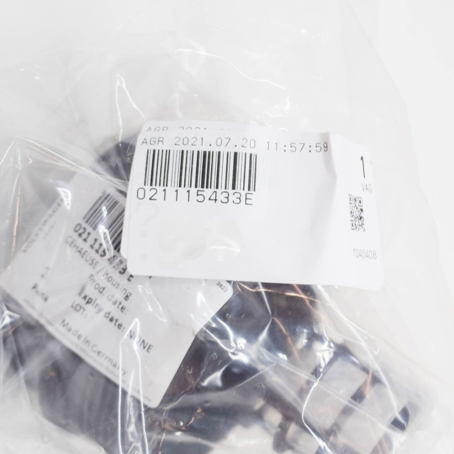 NEW VOLKSWAGEN PHAETON 3D OIL FILTER HOUSING CAP 021115433E ORIGINAL