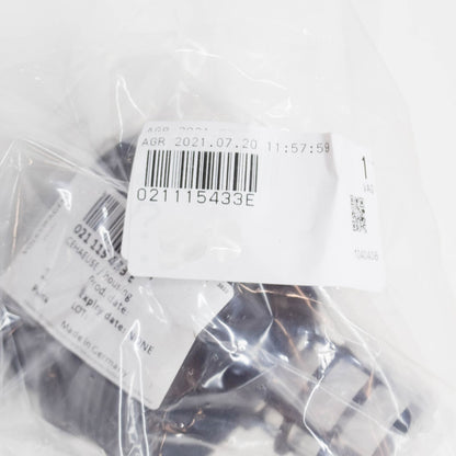 NEW VOLKSWAGEN PHAETON 3D OIL FILTER HOUSING CAP 021115433E ORIGINAL