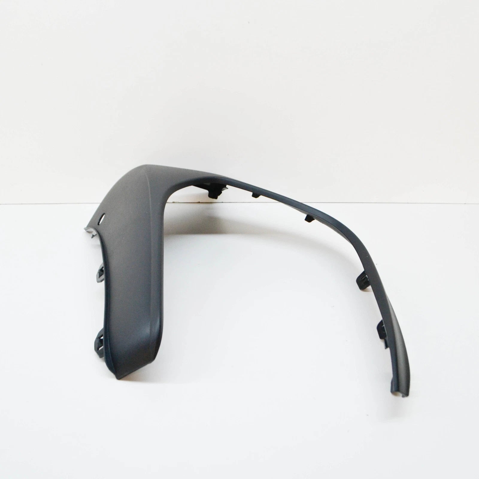 NEW MB GLB X247 FRONT BUMPER RIGHT SIDE LOWER TRIM A2478853803 ORIGINAL