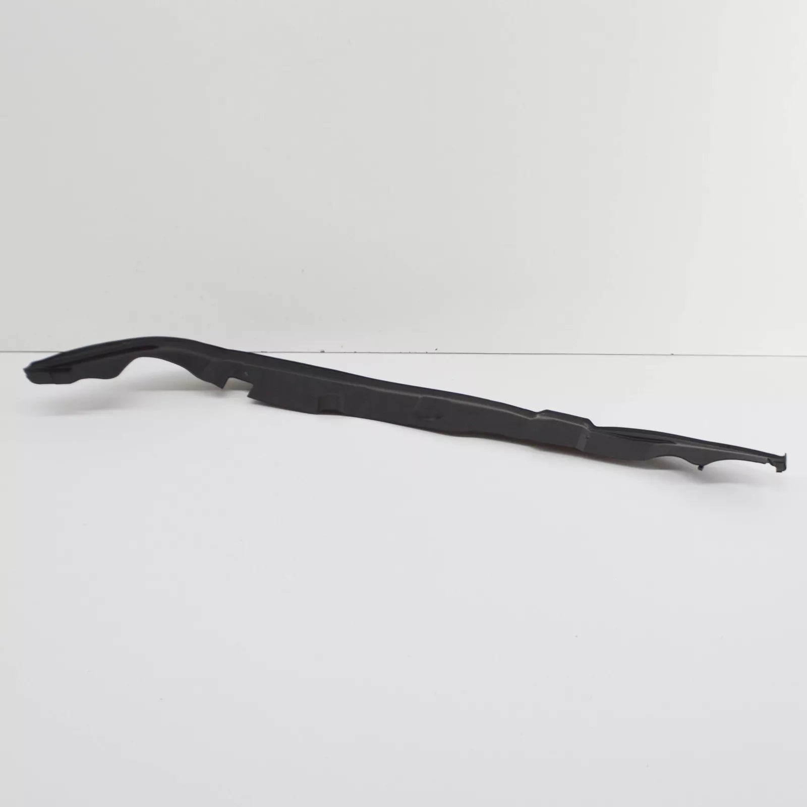 NEW MERCEDES-BENZ E W211 FRONT LEFT DOOR SEAL A2117270330 ORIGINAL