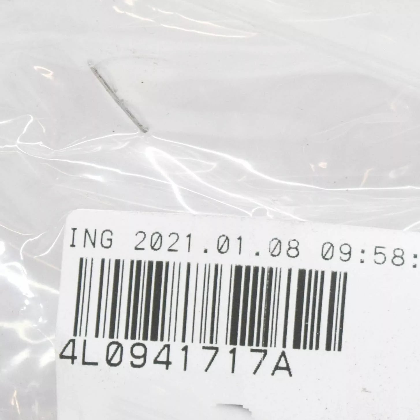 NEW AUDI Q7 4L LEFT HEADLIGHT HOUSING VENT TUBE 4L0941717A ORIGINAL