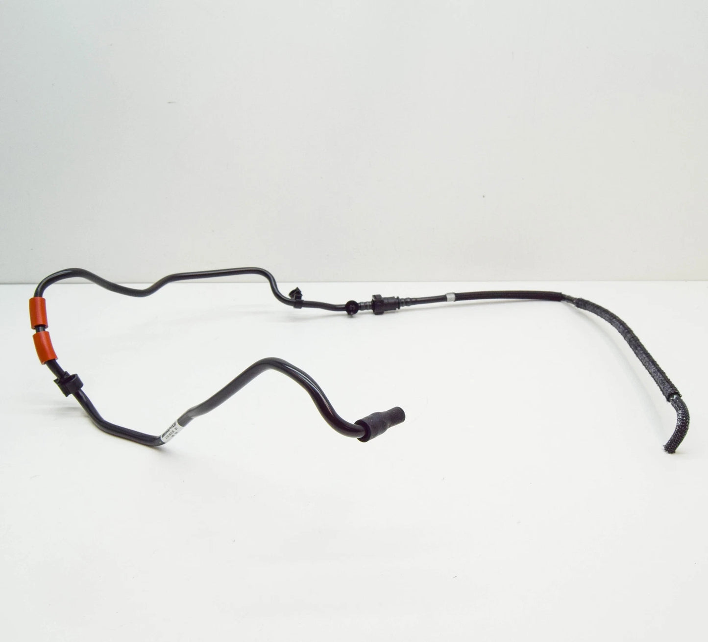 NEW MERCEDES-BENZ E W213 ENGINE VACUUM LINE A1761400100 ORIGINAL