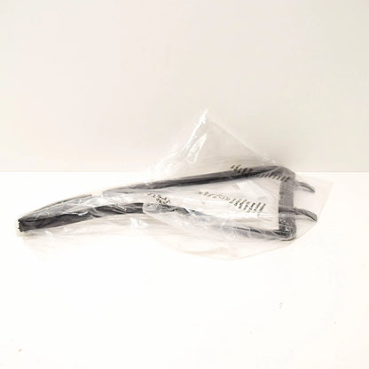 NEW BMW 1502 RIGHT VENT WINDOW GASKET 51321815012 1815012 ORIGINAL