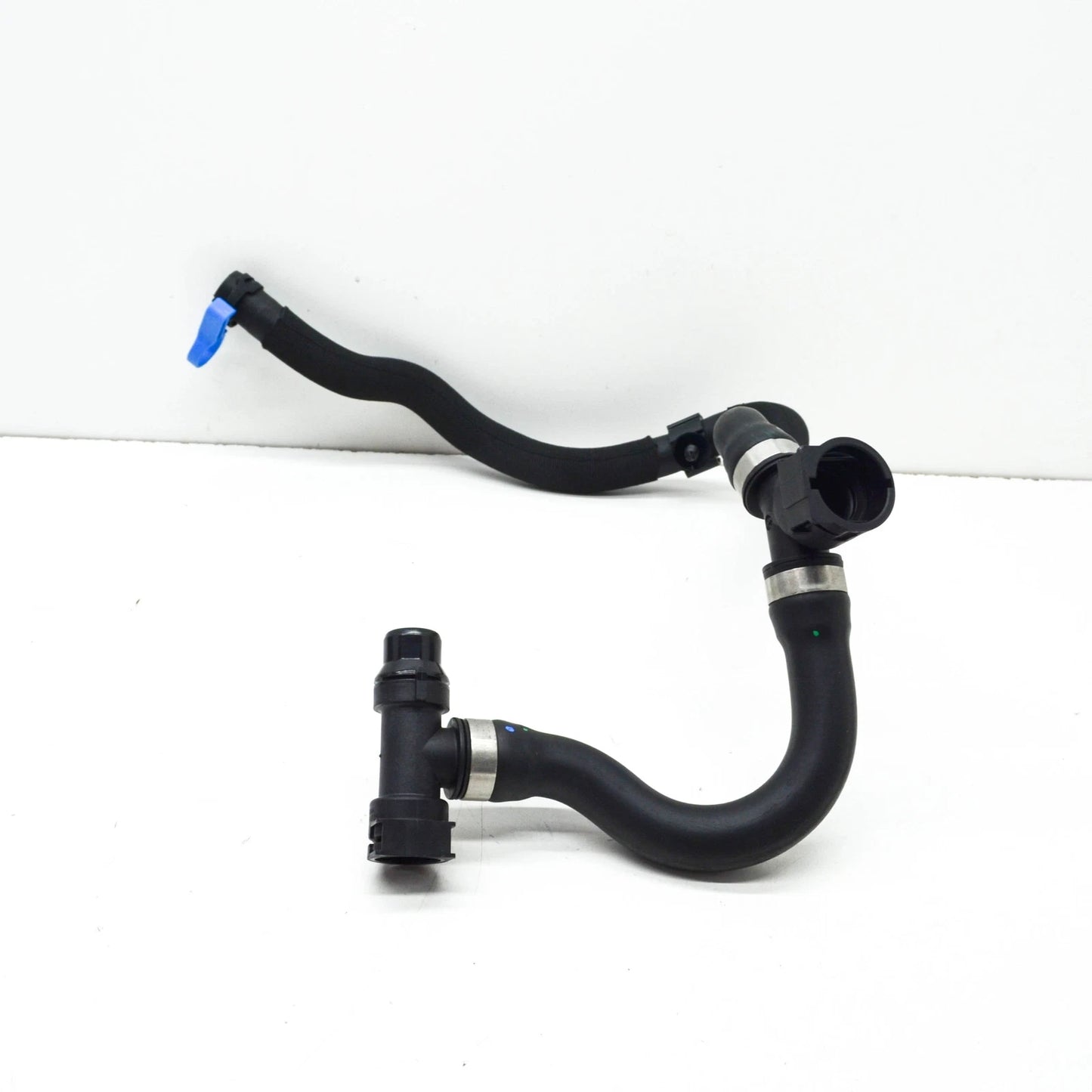 NEW BMW X3 G01 COOLANT RETURN INTAKE LINE 17129797623 ORIGINAL
