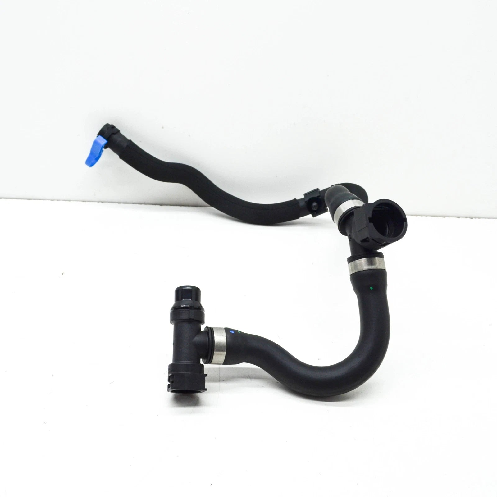NEW BMW X3 G01 COOLANT RETURN INTAKE LINE 17129797623 ORIGINAL