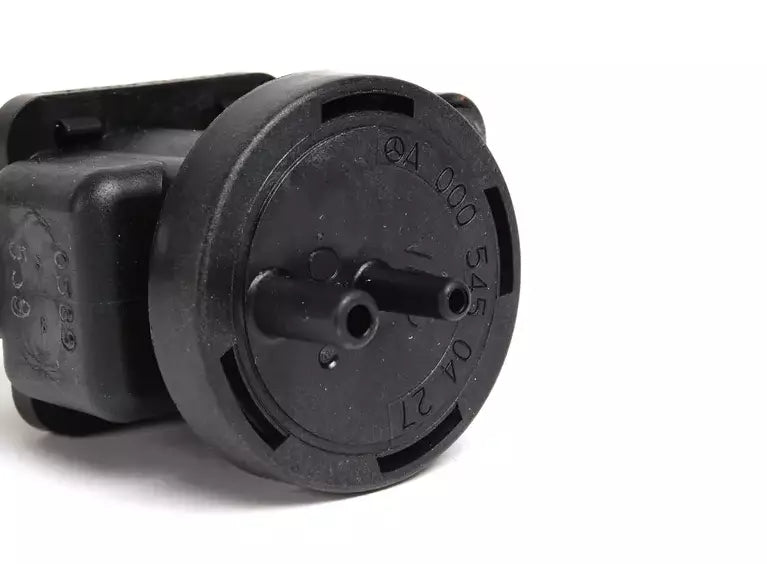 NEW MERCEDES BENZ ML W163 PRESSURE CONVERTER A0005450427 ORIGINAL