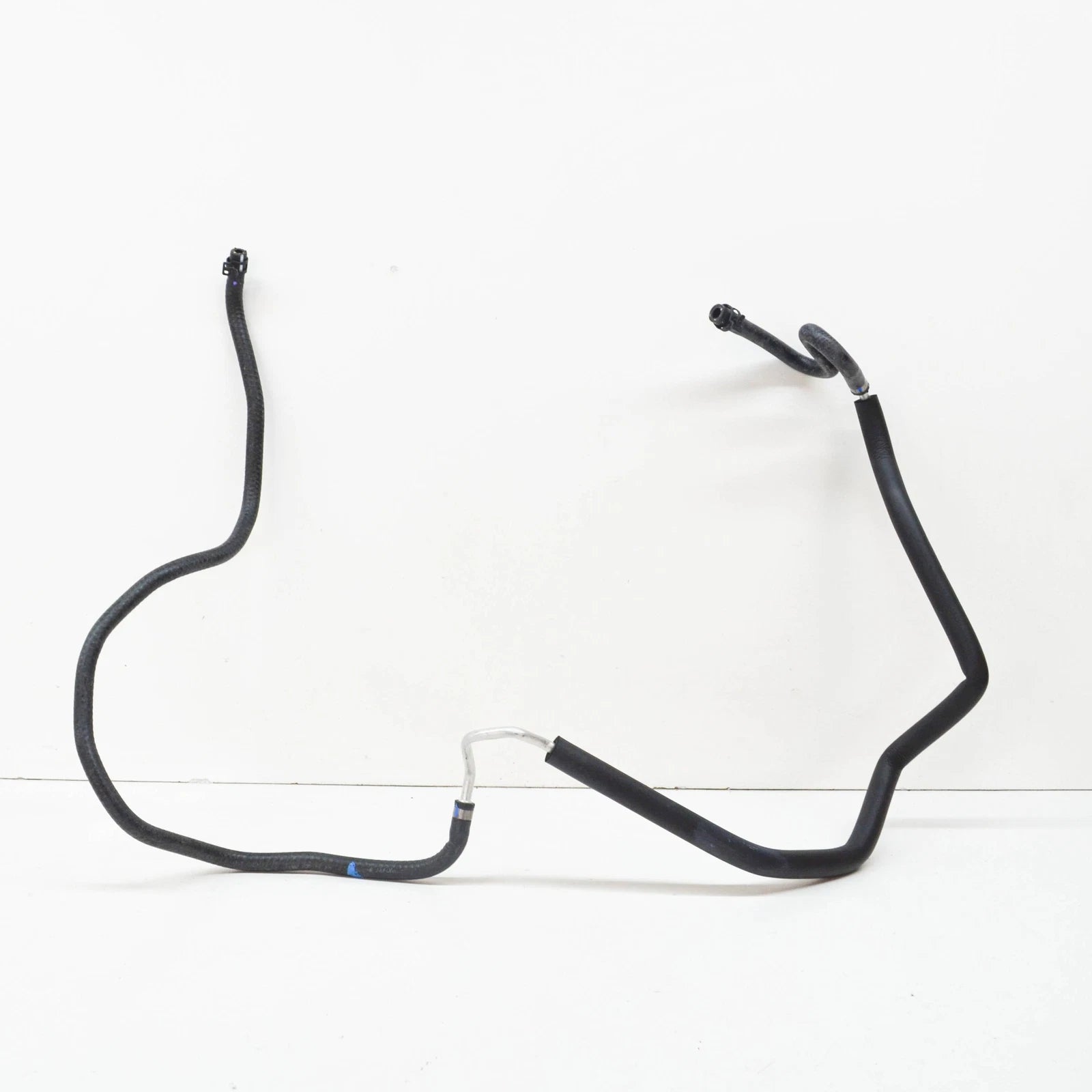 NEW MB GL X166 INTERMEDIATE PIECE TO WINDSHIELD TANK HOSE A1668305096 ORIGINAL